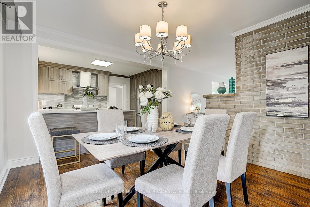 55 Three Valleys Drive, Toronto, ON - Indoor Photo Showing Dining Room