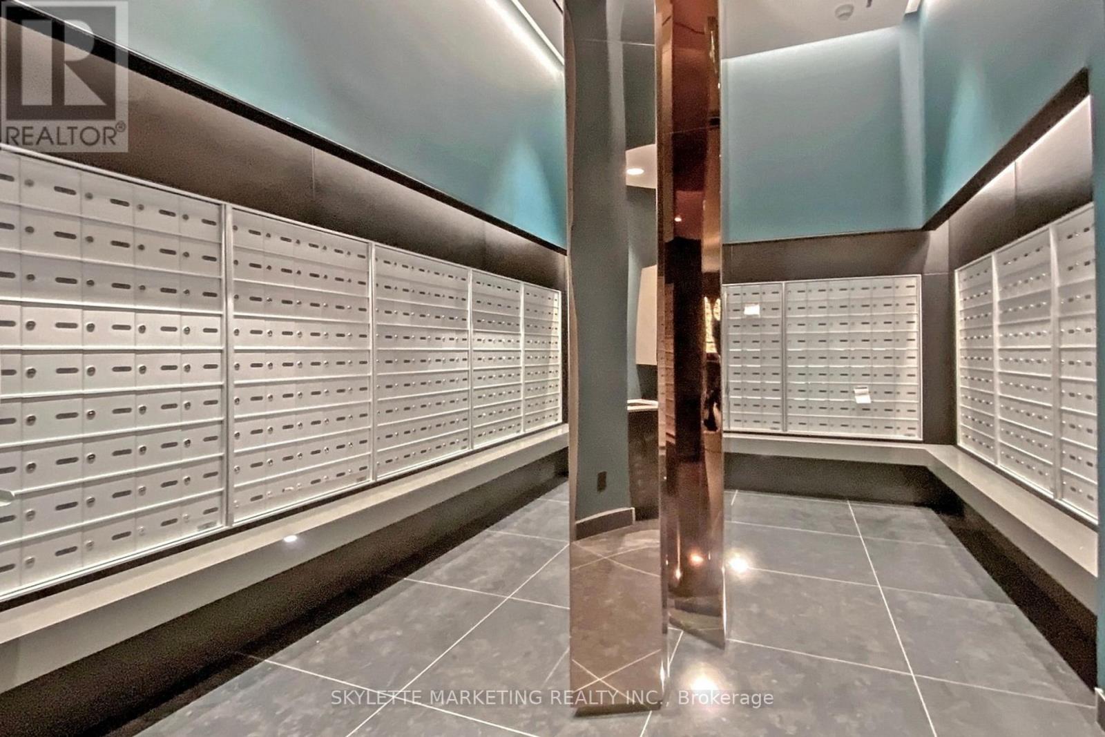 3114 - 25 Richmond Street E, Toronto, ON - Indoor Photo Showing Other Room