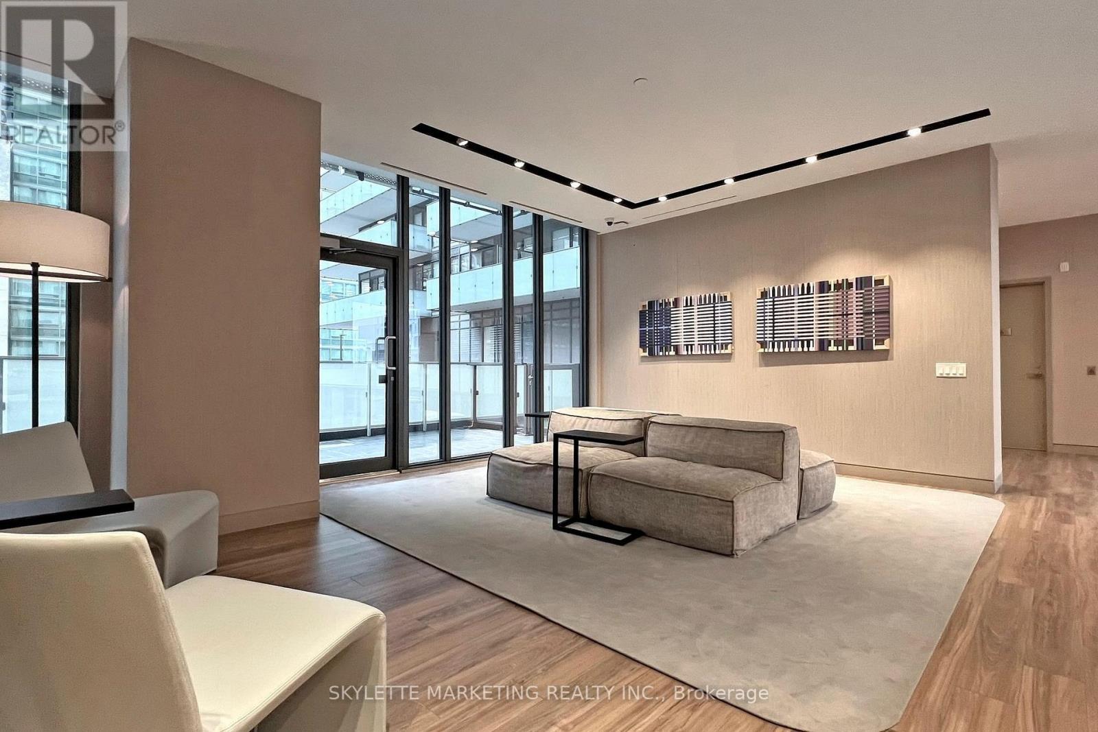 3114 - 25 Richmond Street E, Toronto, ON - Indoor