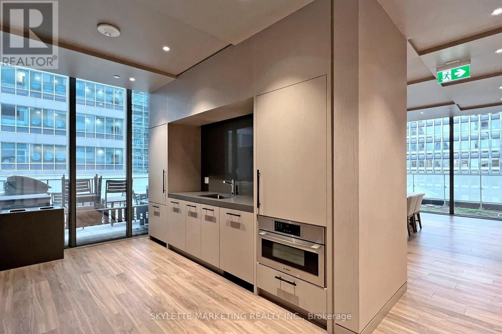 3114 - 25 Richmond Street E, Toronto, ON - Indoor