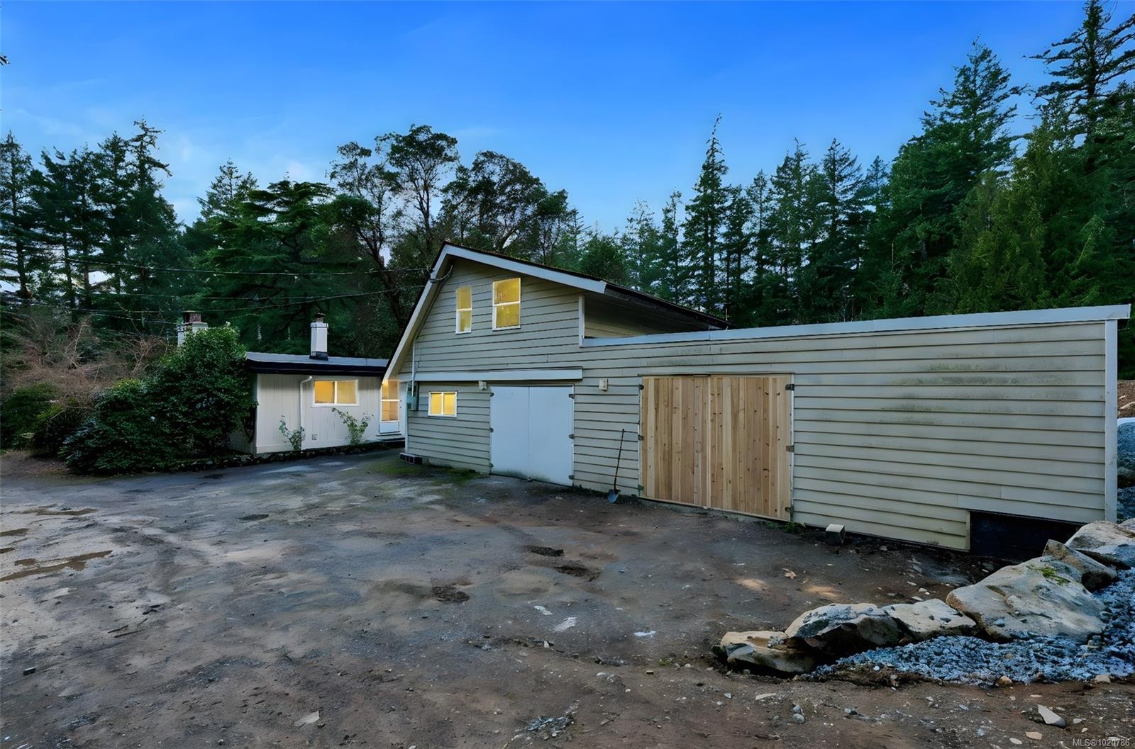 1113 Neild Rd, Metchosin, BC