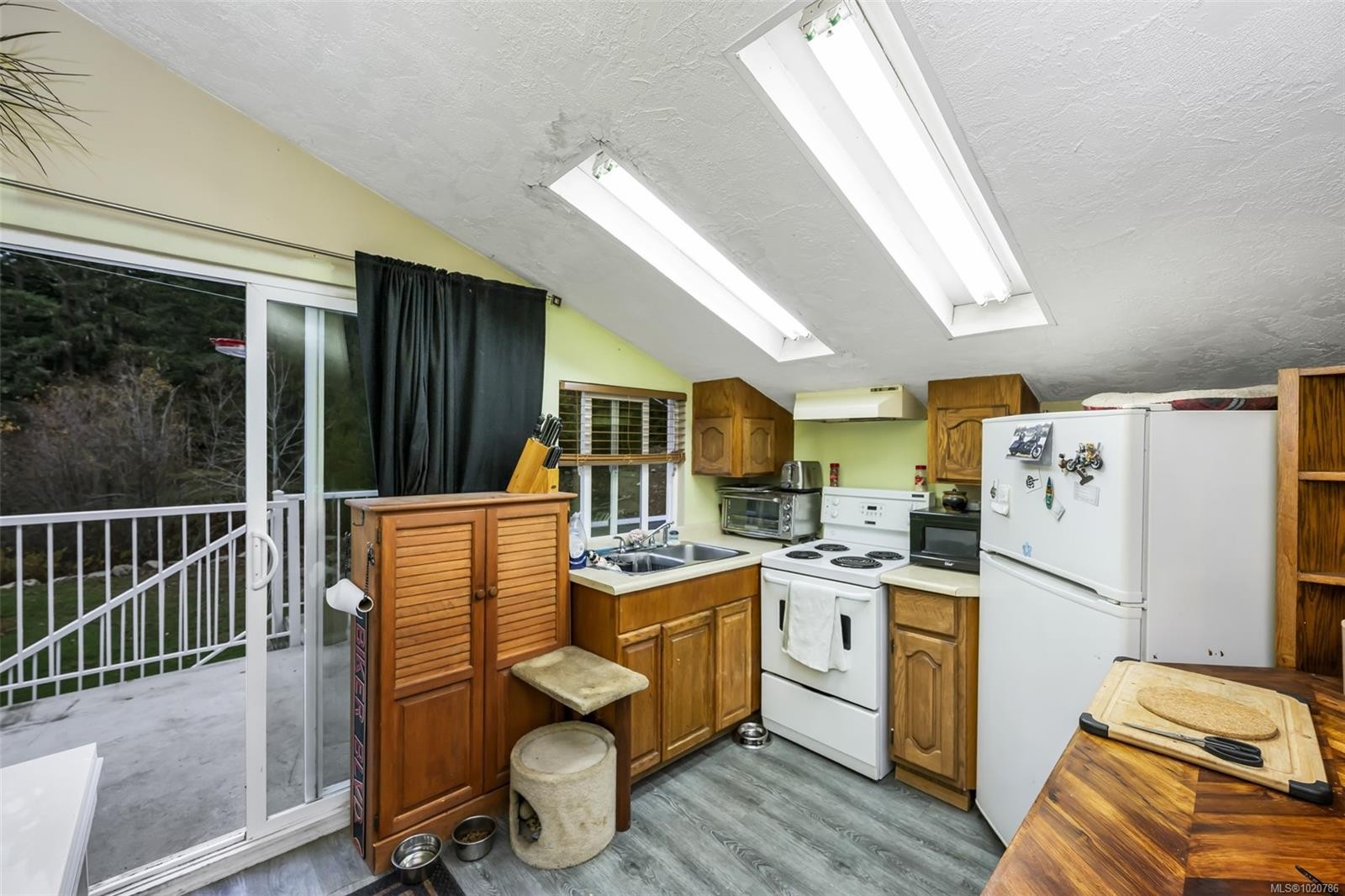 1113 Neild Rd, Metchosin, BC