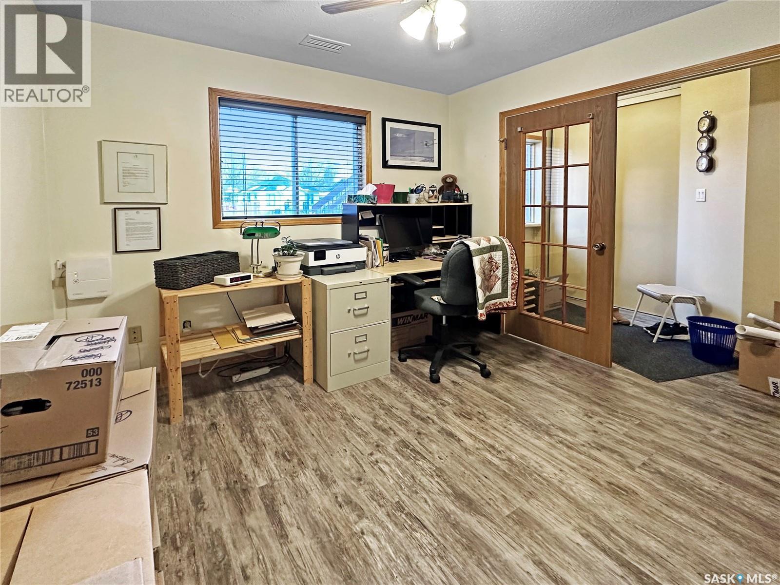 A1 532 River Street, Prince Albert, SK - Indoor Photo Showing Office
