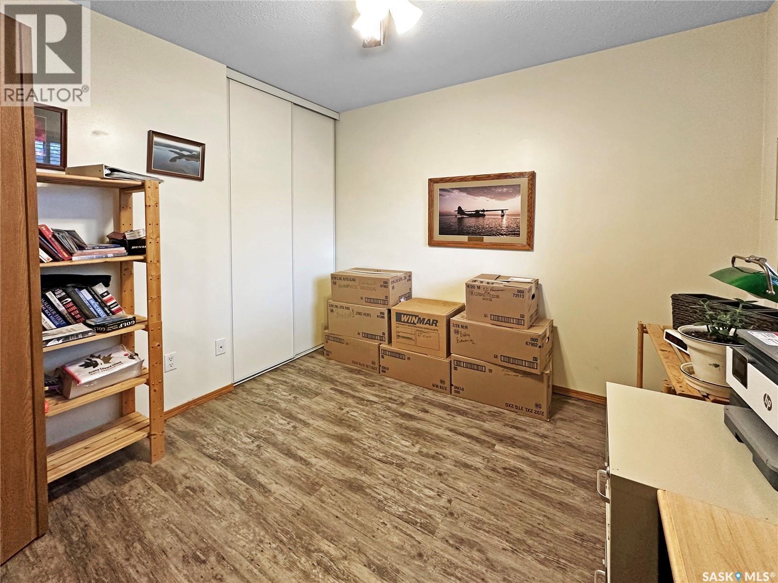 A1 532 River Street, Prince Albert, SK - Indoor