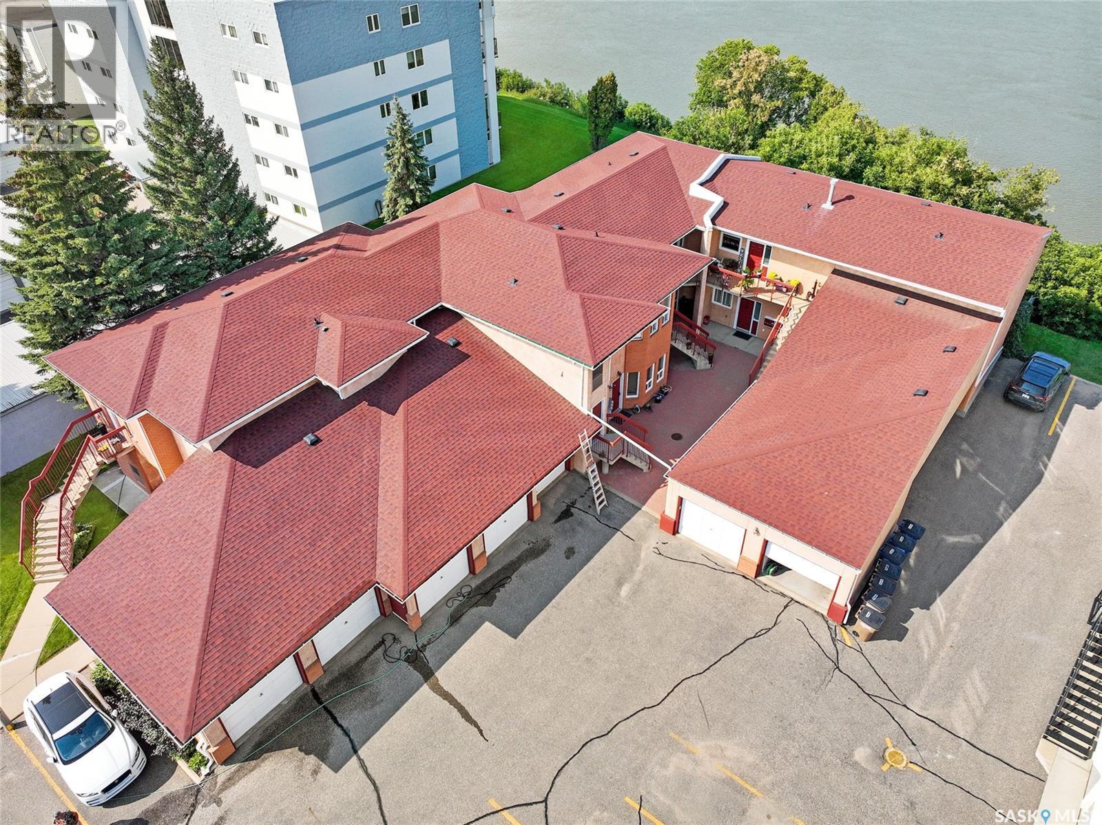 A1 532 River Street, Prince Albert, SK - Outdoor