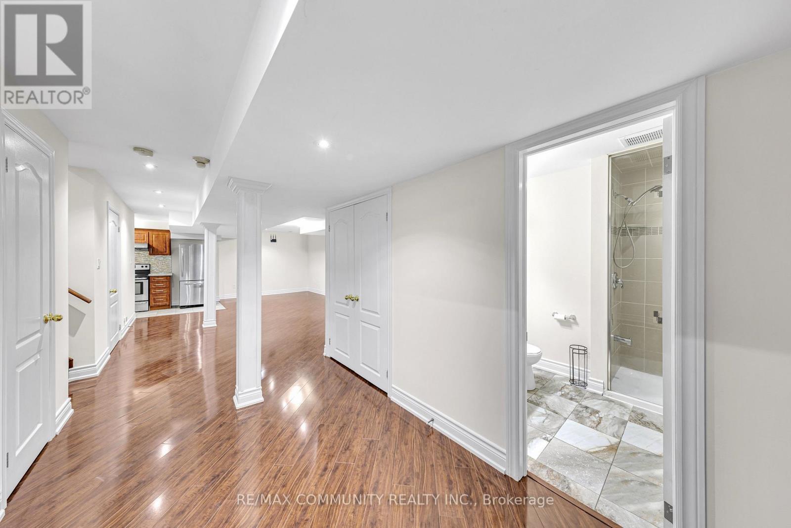 17 Rouge Bank Drive, Markham, ON - Indoor Photo Showing Other Room