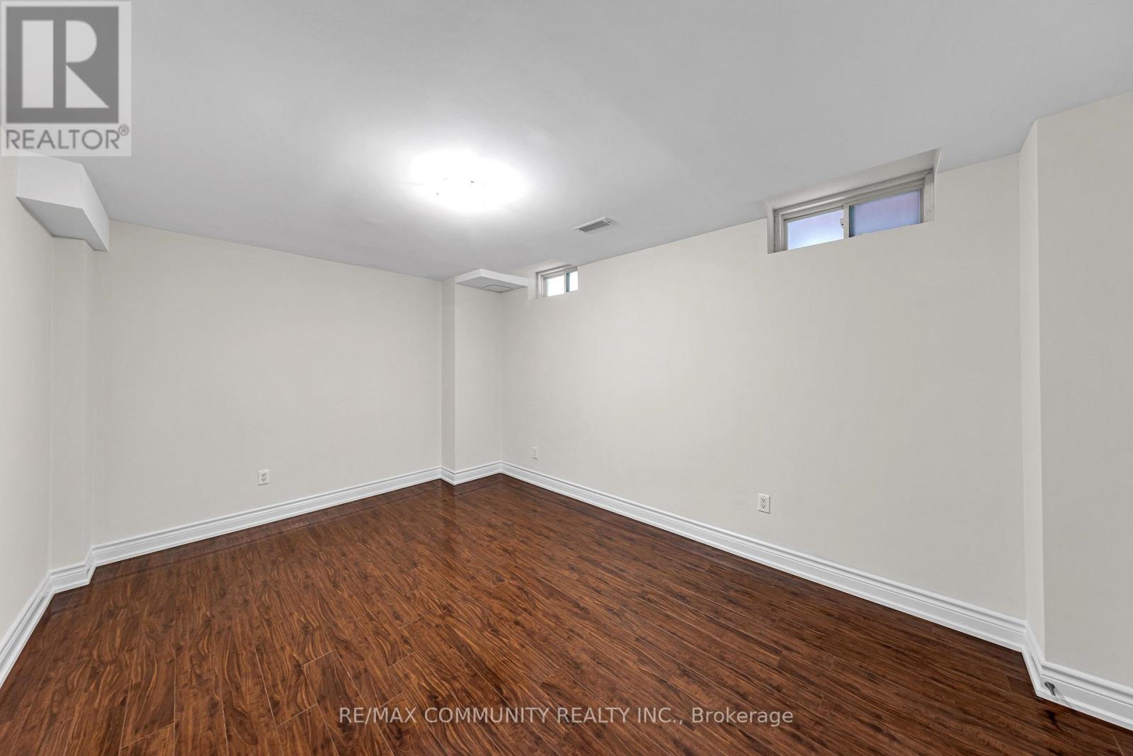 17 Rouge Bank Drive, Markham, ON - Indoor Photo Showing Other Room