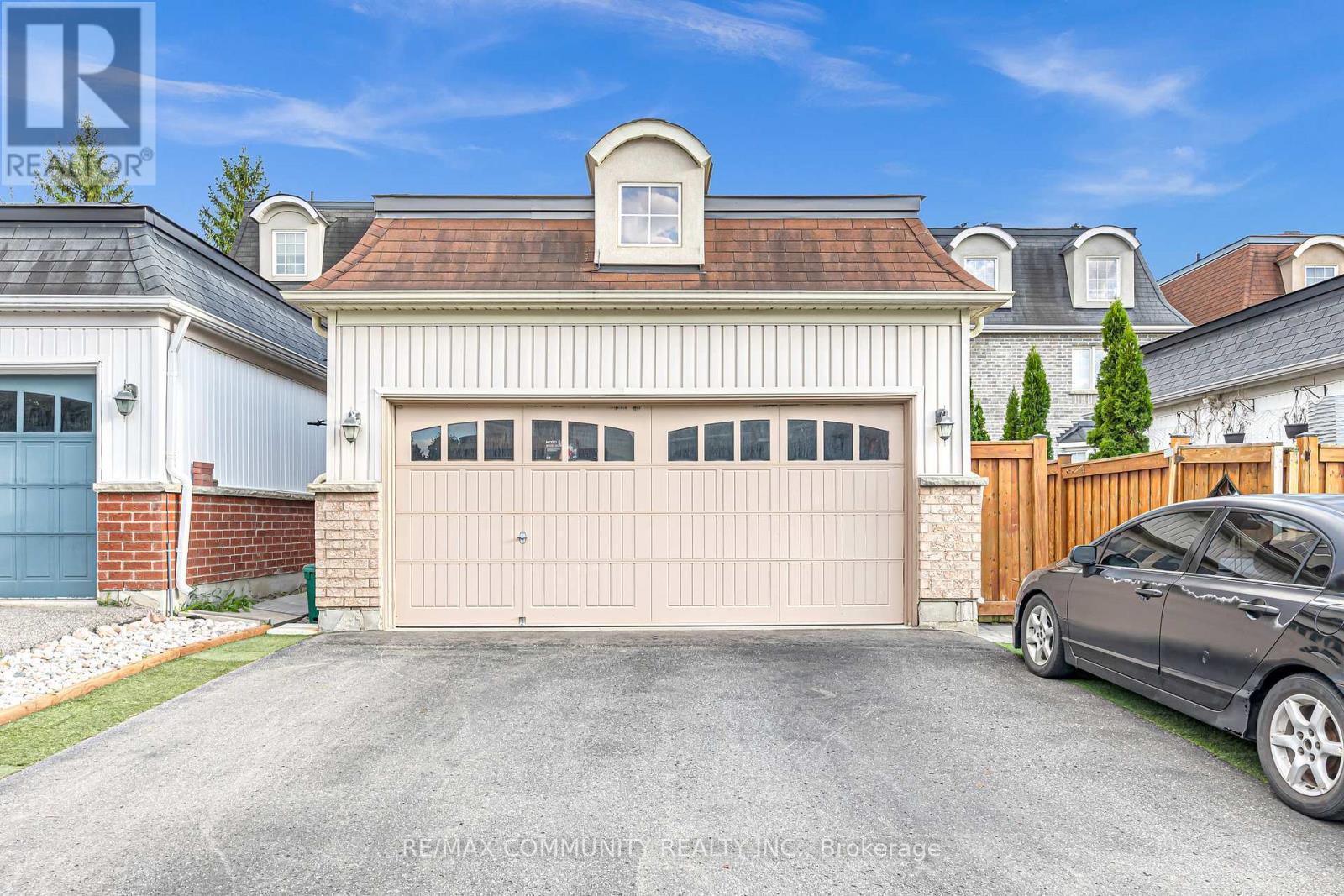 17 Rouge Bank Drive, Markham, ON - Outdoor