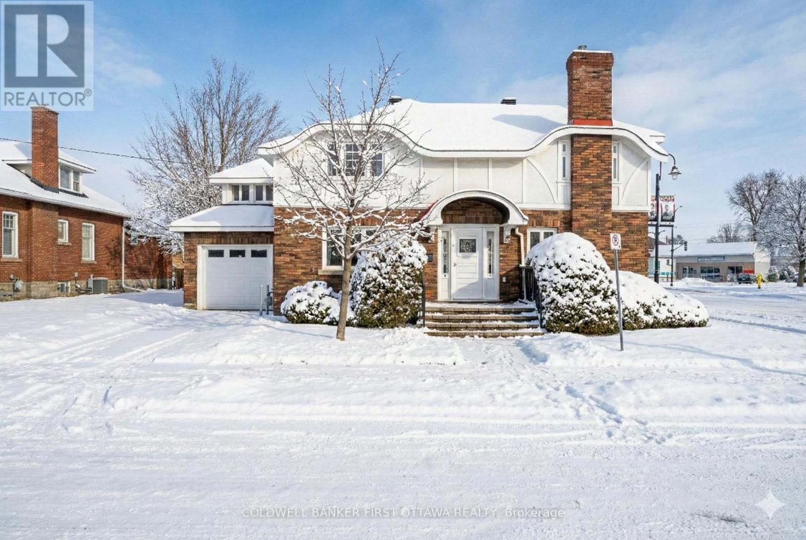 This image has been virtually winterized - 2 Gladstone Avenue, Smiths Falls, ON - Outdoor With Facade