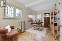 this image has been virtually staged -