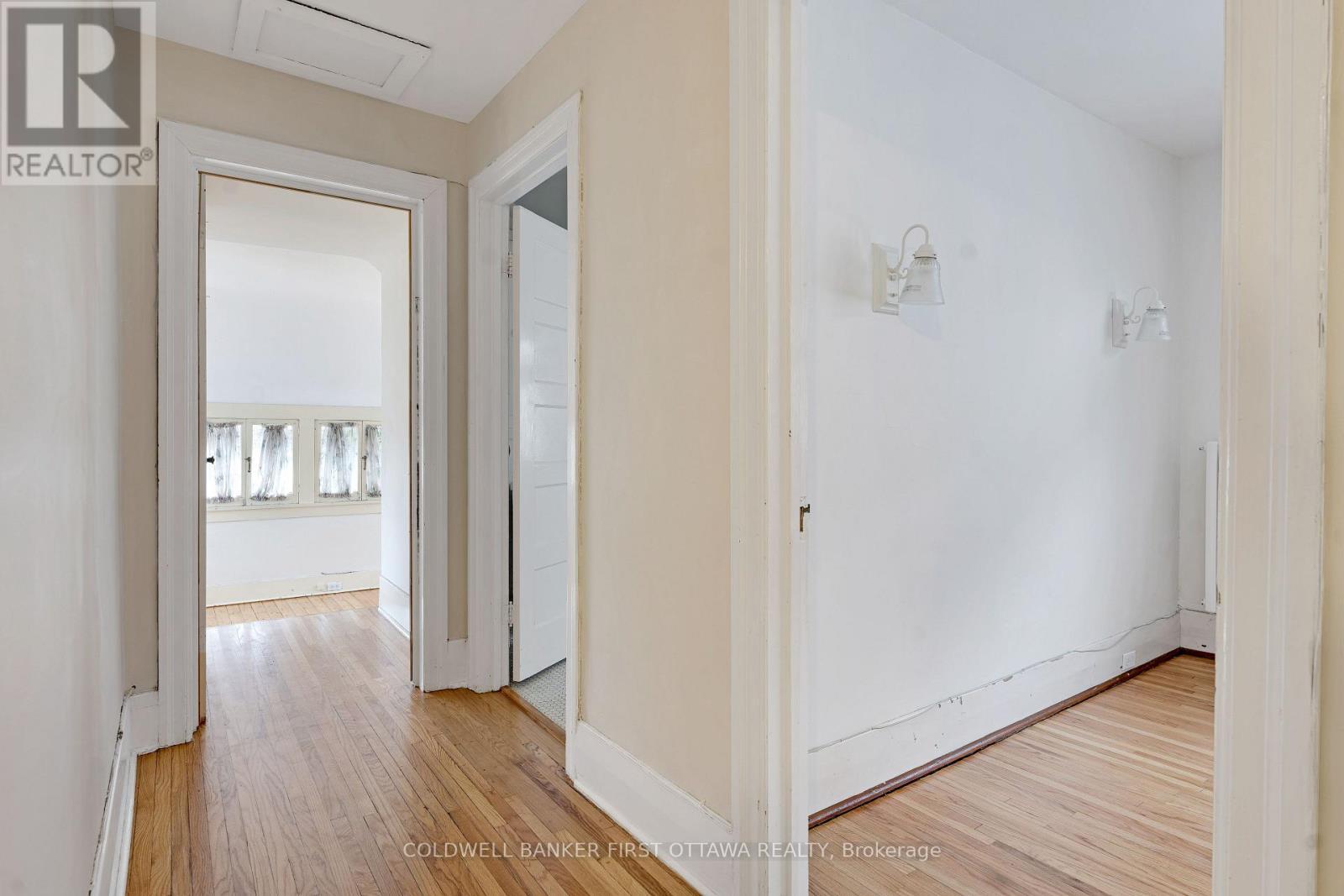 2 Gladstone Avenue, Smiths Falls, ON - Indoor Photo Showing Other Room