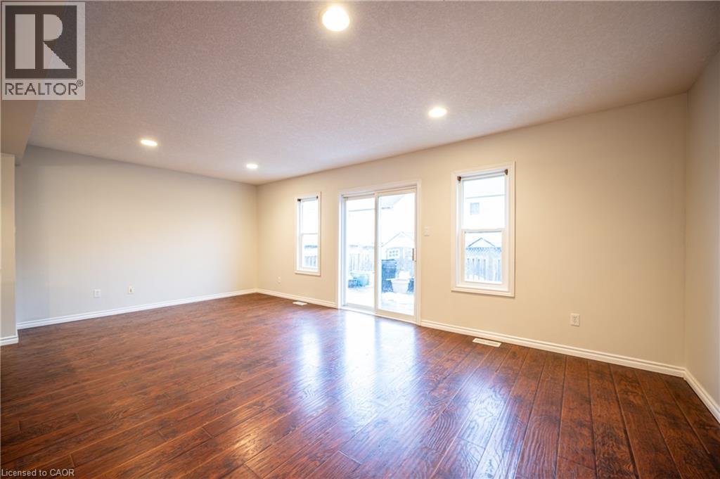 35 Indigo Street, Kitchener, ON - Indoor Photo Showing Other Room