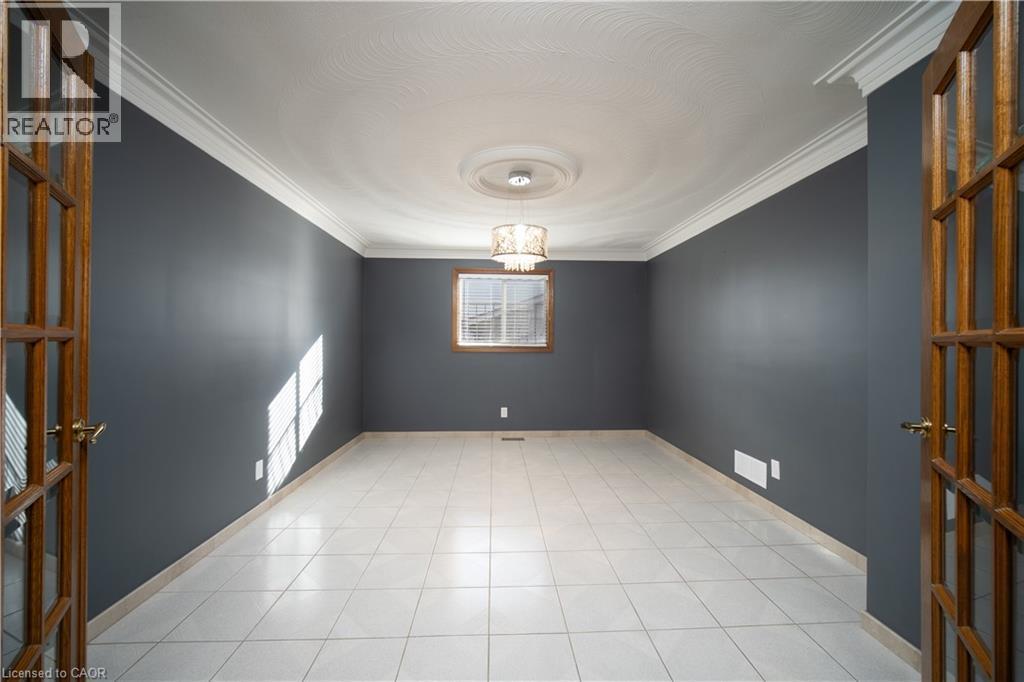 123 Eleanor Avenue Unit# Main, Hamilton, ON - Indoor Photo Showing Other Room