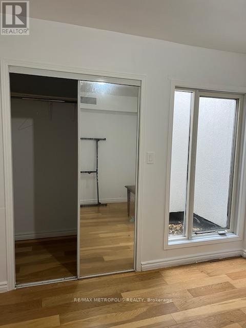 1431 & 1433 Gerrard Street E, Toronto, ON - Indoor Photo Showing Other Room