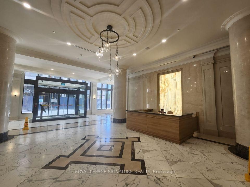 3105-36 Elm Drive, Mississauga, ON - Indoor Photo Showing Other Room