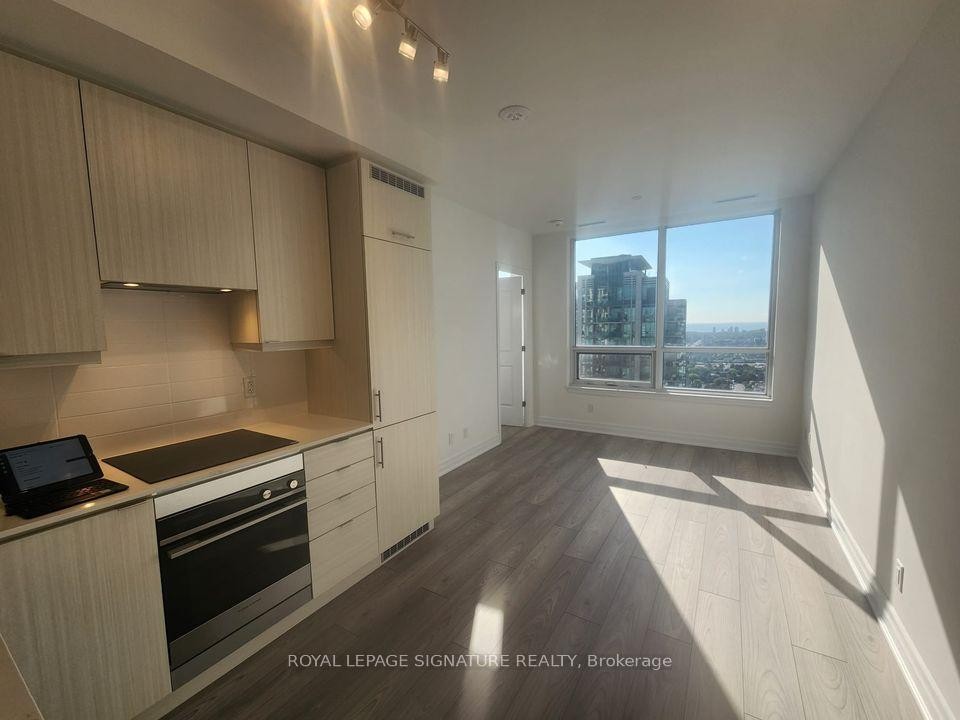 3105-36 Elm Drive, Mississauga, ON - Indoor Photo Showing Other Room