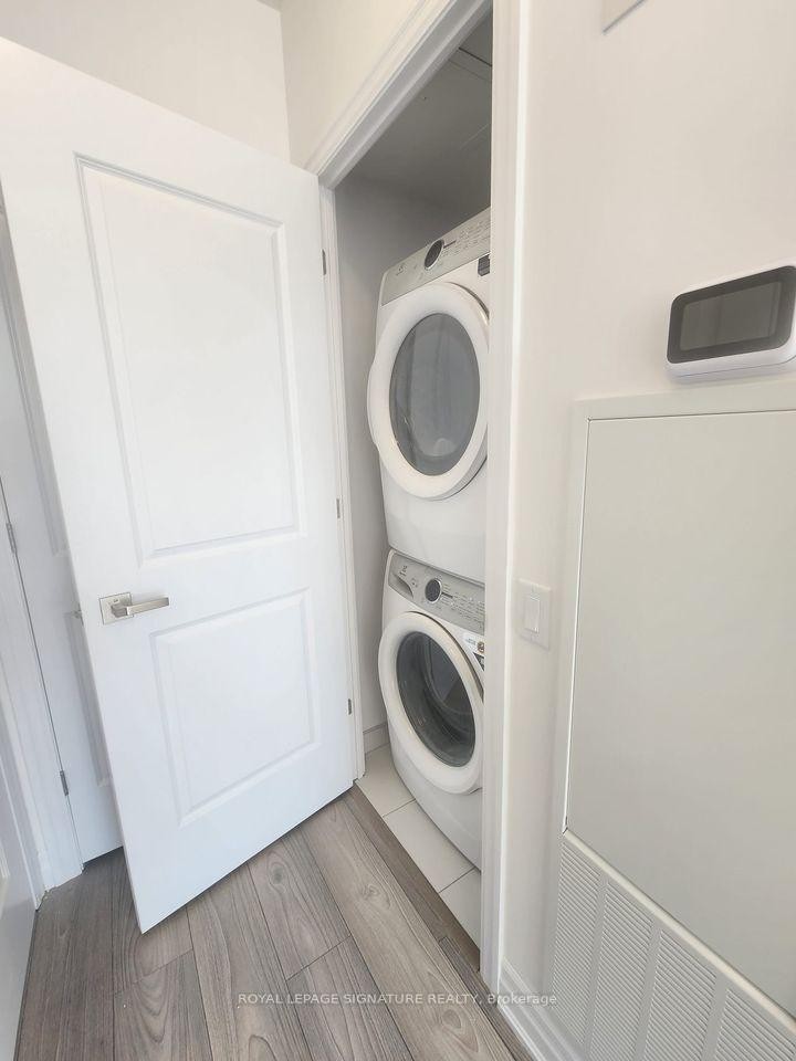 3105-36 Elm Drive, Mississauga, ON - Indoor Photo Showing Laundry Room
