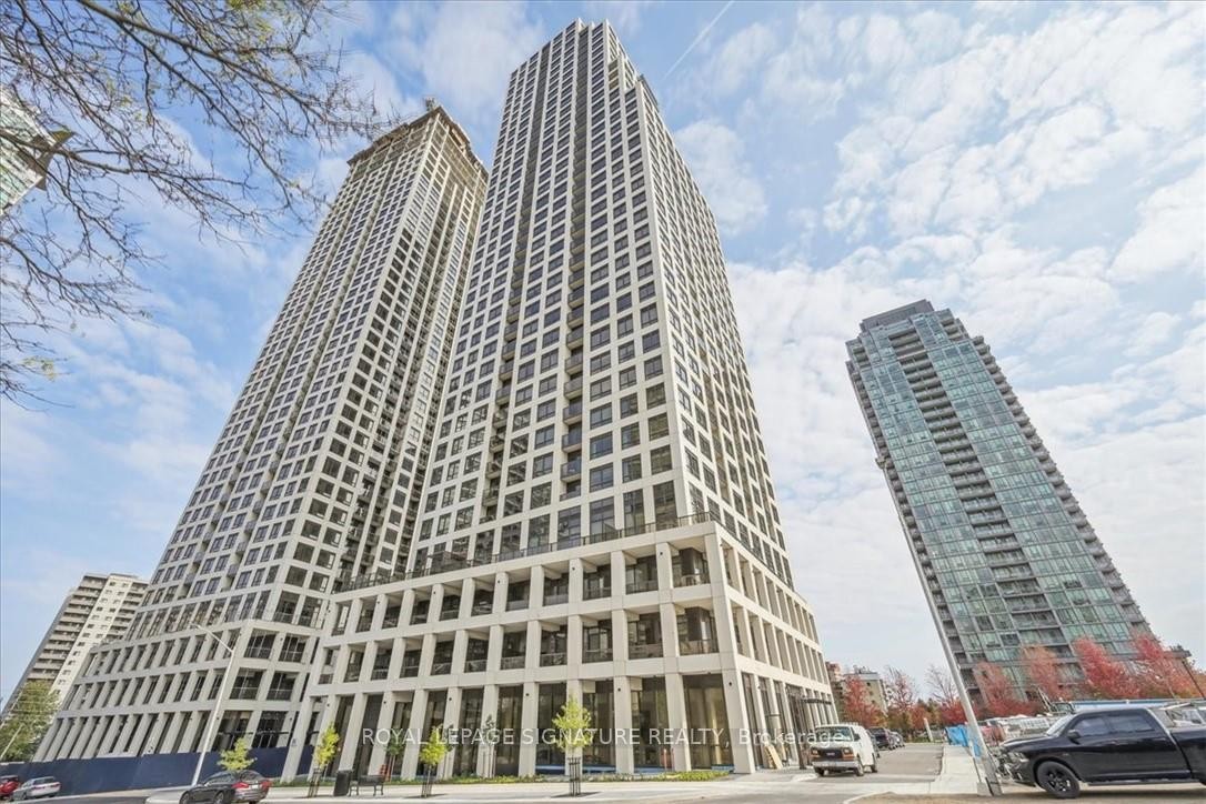 3105-36 Elm Drive, Mississauga, ON - Outdoor With Facade