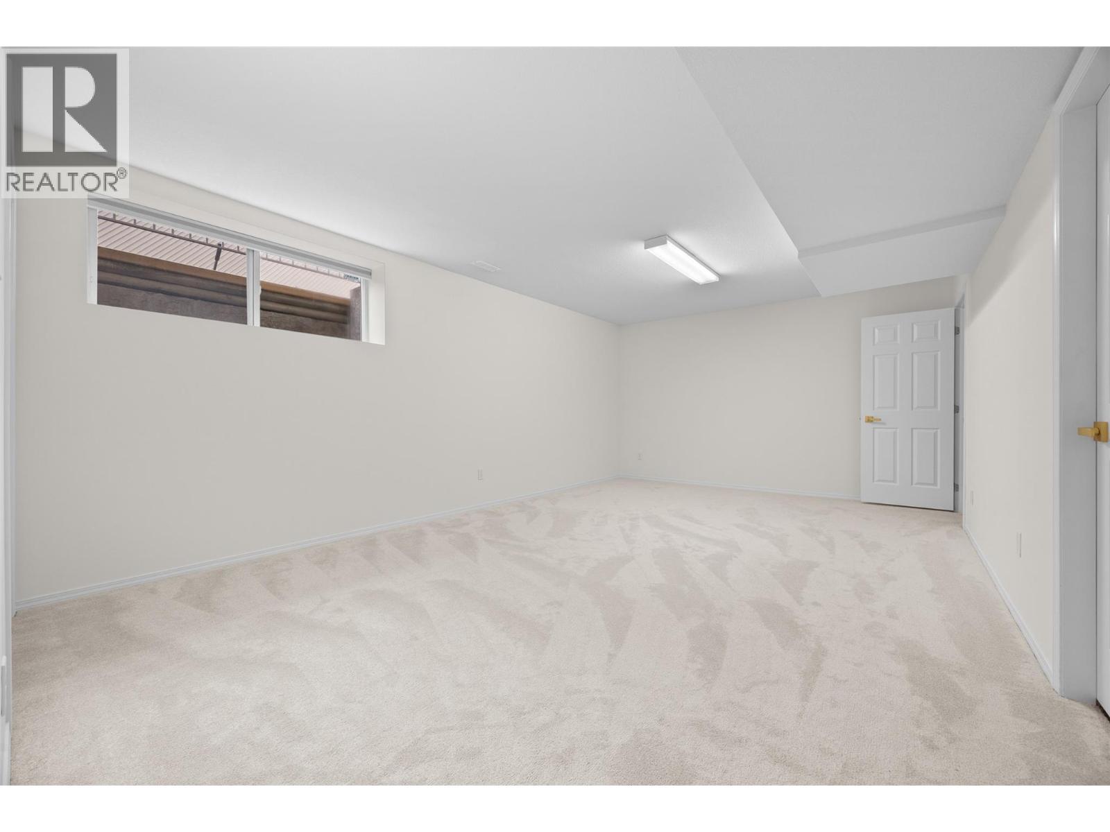 1874 Parkview Crescent Unit# 18, Kelowna, BC - Indoor