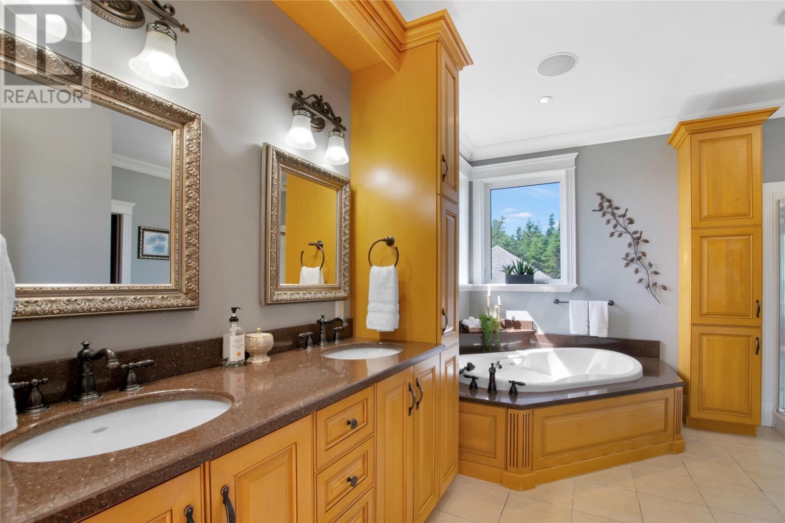 223 Olivers Pond Road, Portugal Cove-St. Philips, NL - Indoor Photo Showing Bathroom