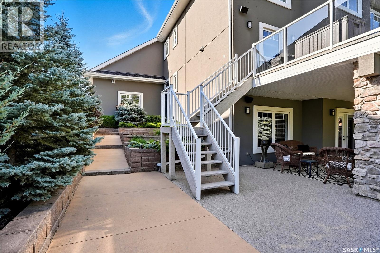 69 602 Cartwright Street, Saskatoon, SK - Outdoor