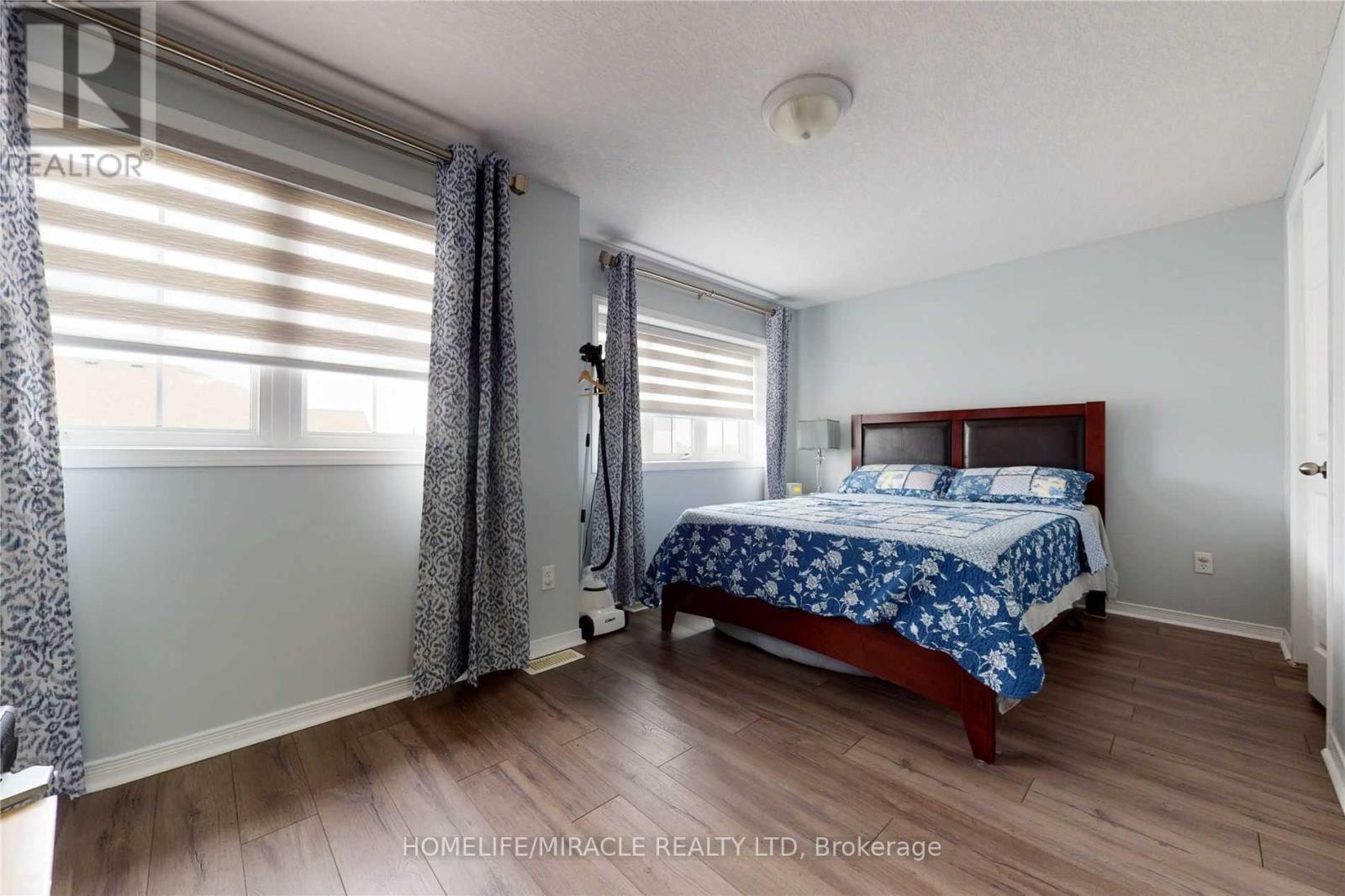 1A - 50 Howe Drive, Kitchener, ON - Indoor Photo Showing Bedroom