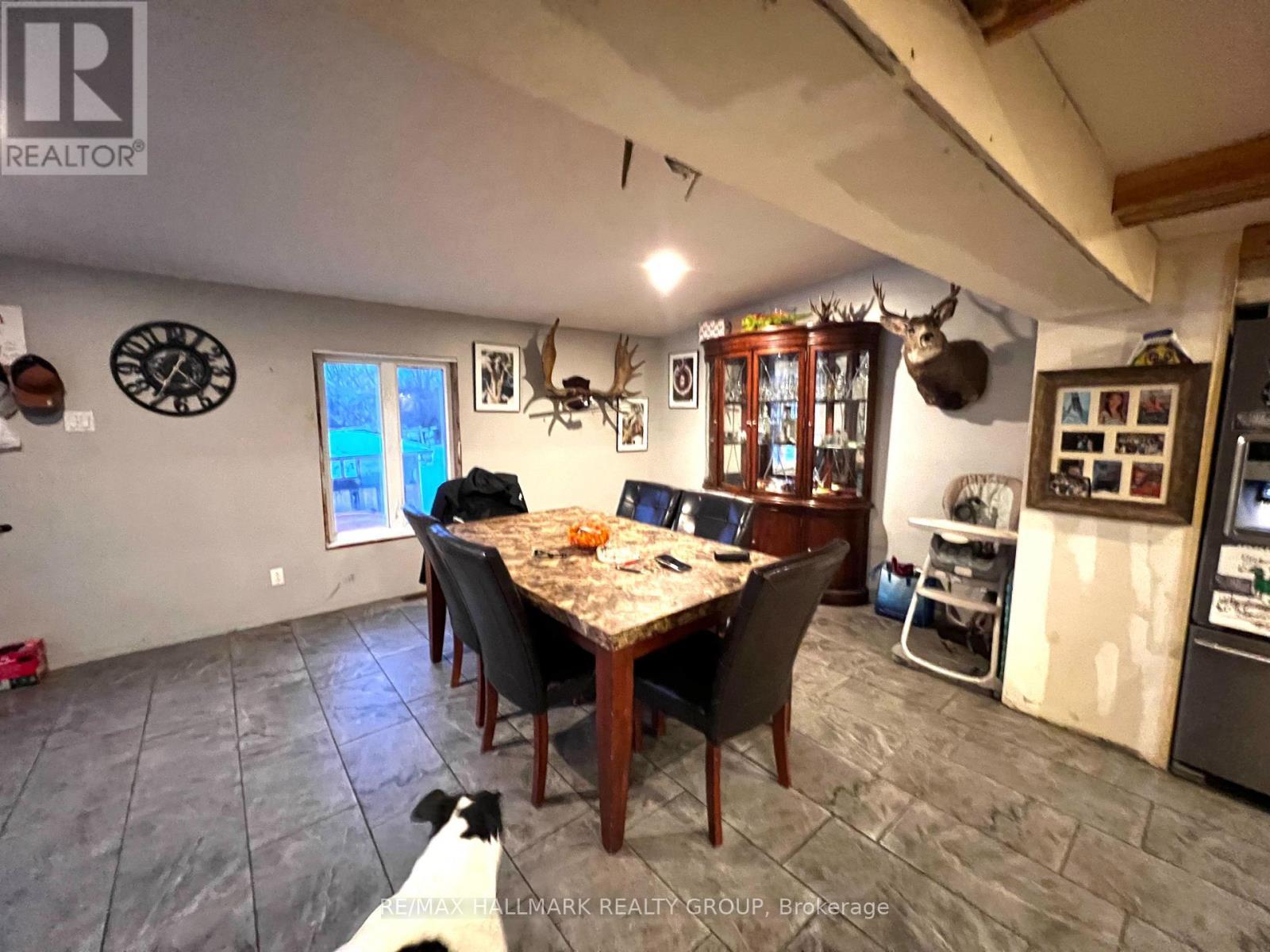 dining - 2121 Con10 Concession, Alfred And Plantagenet, ON - Indoor Photo Showing Dining Room