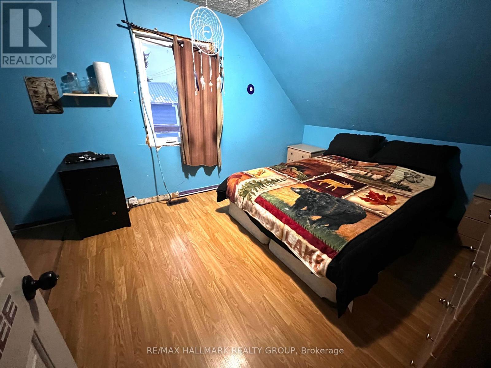 second level master bedroom - 2121 Con10 Concession, Alfred And Plantagenet, ON - Indoor Photo Showing Bedroom