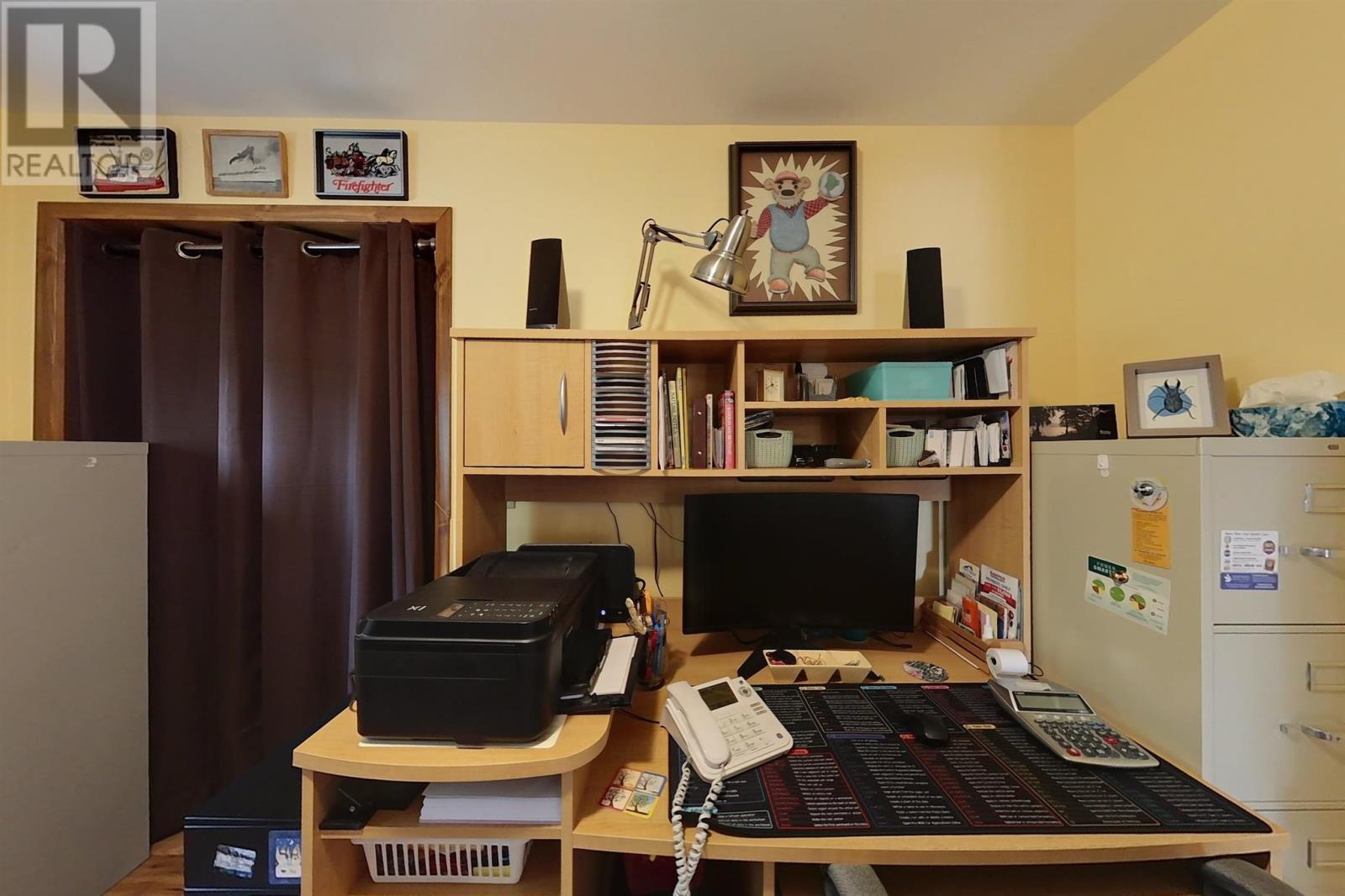 11 John St, Iron Bridge, ON - Indoor