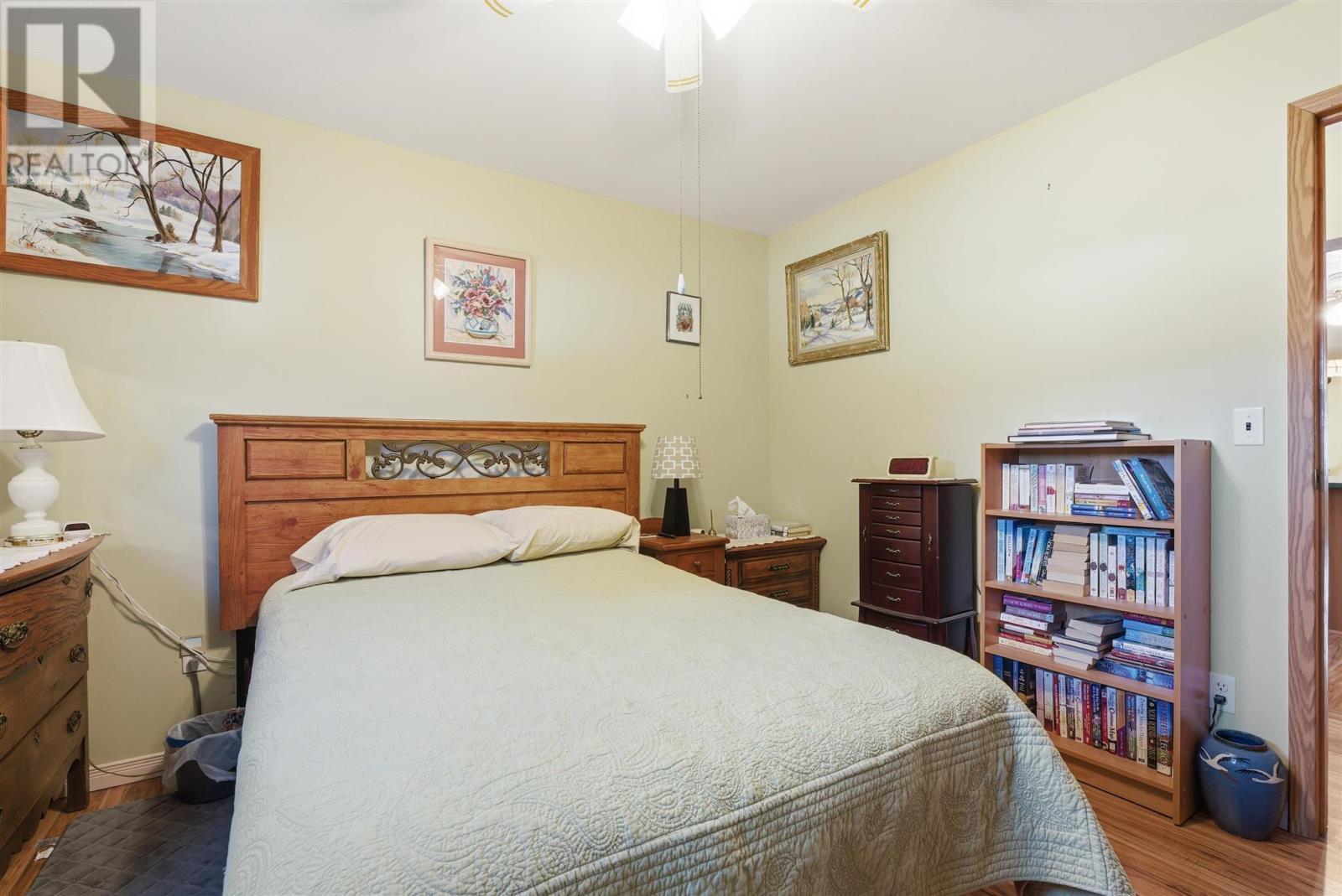 11 John St, Iron Bridge, ON - Indoor Photo Showing Bedroom