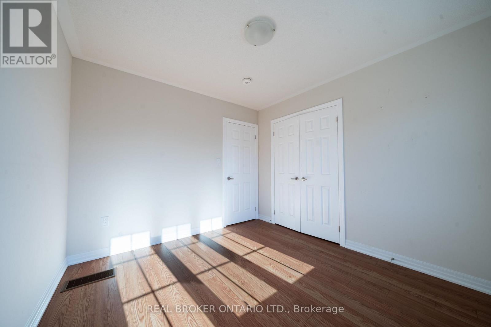 6 Northrop Avenue N, Clarington, ON - Indoor Photo Showing Other Room