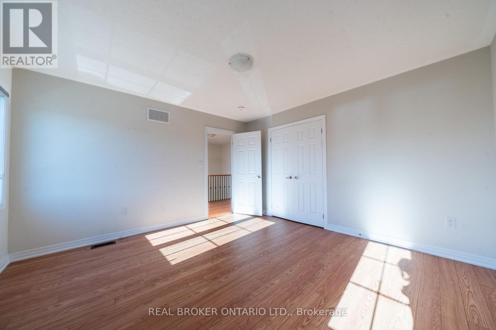 6 Northrop Avenue N, Clarington, ON - Indoor Photo Showing Other Room