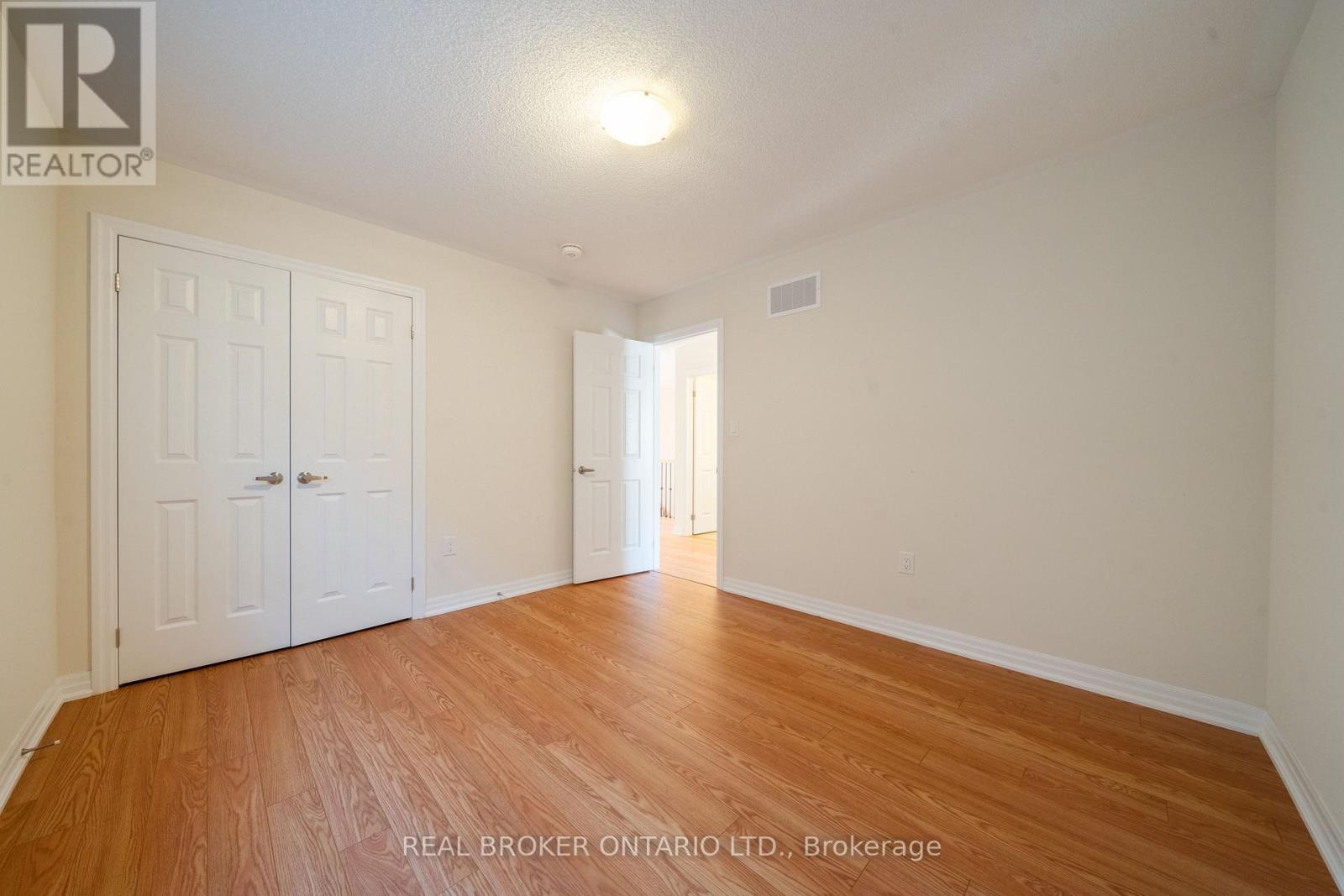 6 Northrop Avenue N, Clarington, ON - Indoor Photo Showing Other Room