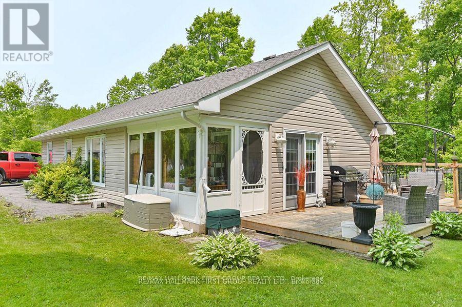 1571 Cordova Road, Marmora And Lake (Marmora Ward), ON - Outdoor With Deck Patio Veranda With Exterior