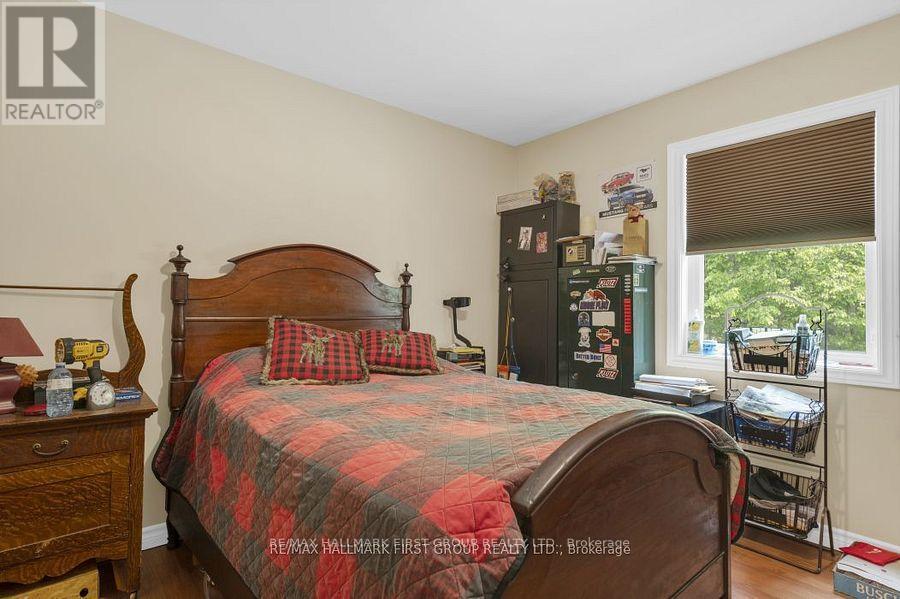1571 Cordova Road, Marmora And Lake (Marmora Ward), ON - Indoor Photo Showing Bedroom