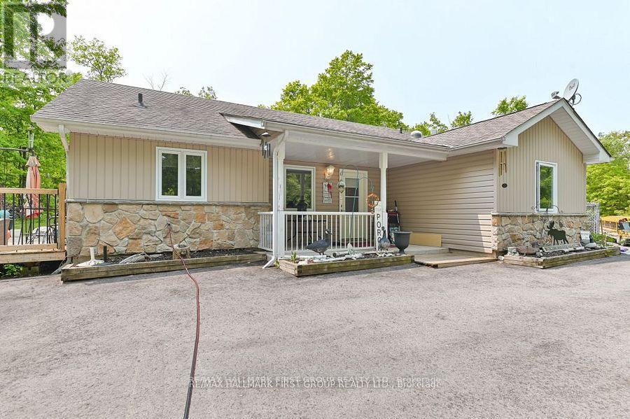 1571 Cordova Road, Marmora And Lake (Marmora Ward), ON - Outdoor With Deck Patio Veranda