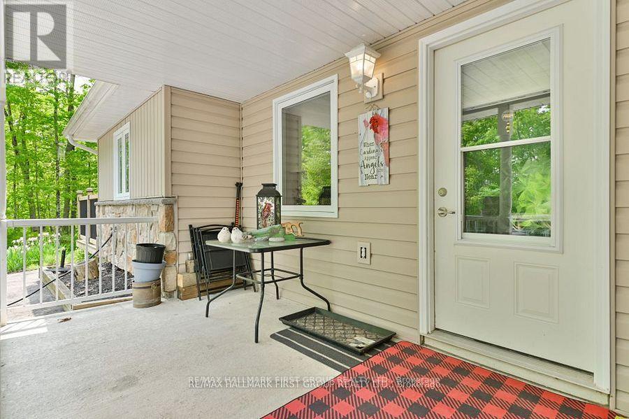 1571 Cordova Road, Marmora And Lake (Marmora Ward), ON - Outdoor With Deck Patio Veranda With Exterior