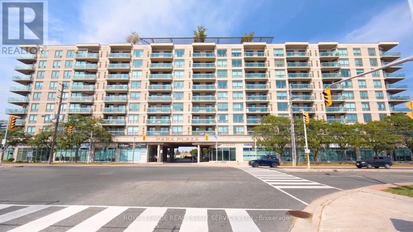 906 - 1030 Sheppard Avenue W, Toronto, ON - Outdoor With Balcony With Facade