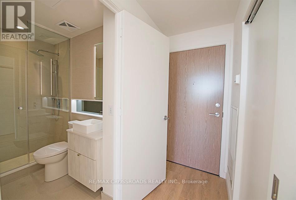 2503 - 215 Queen Street W, Toronto, ON - Indoor Photo Showing Bathroom