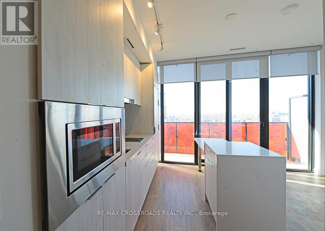 2503 - 215 Queen Street W, Toronto, ON - Indoor Photo Showing Kitchen With Upgraded Kitchen
