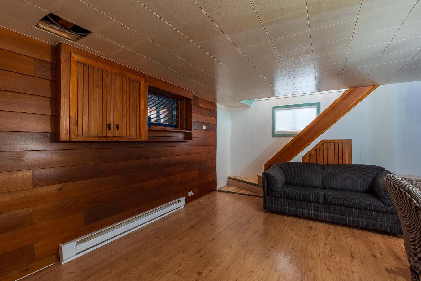 Salle familiale - 73 Rue Mercier, Québec (Beauport), QC - Indoor Photo Showing Other Room