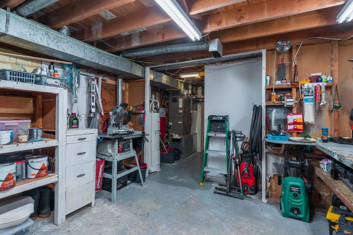 Atelier - 73 Rue Mercier, Québec (Beauport), QC - Indoor Photo Showing Basement