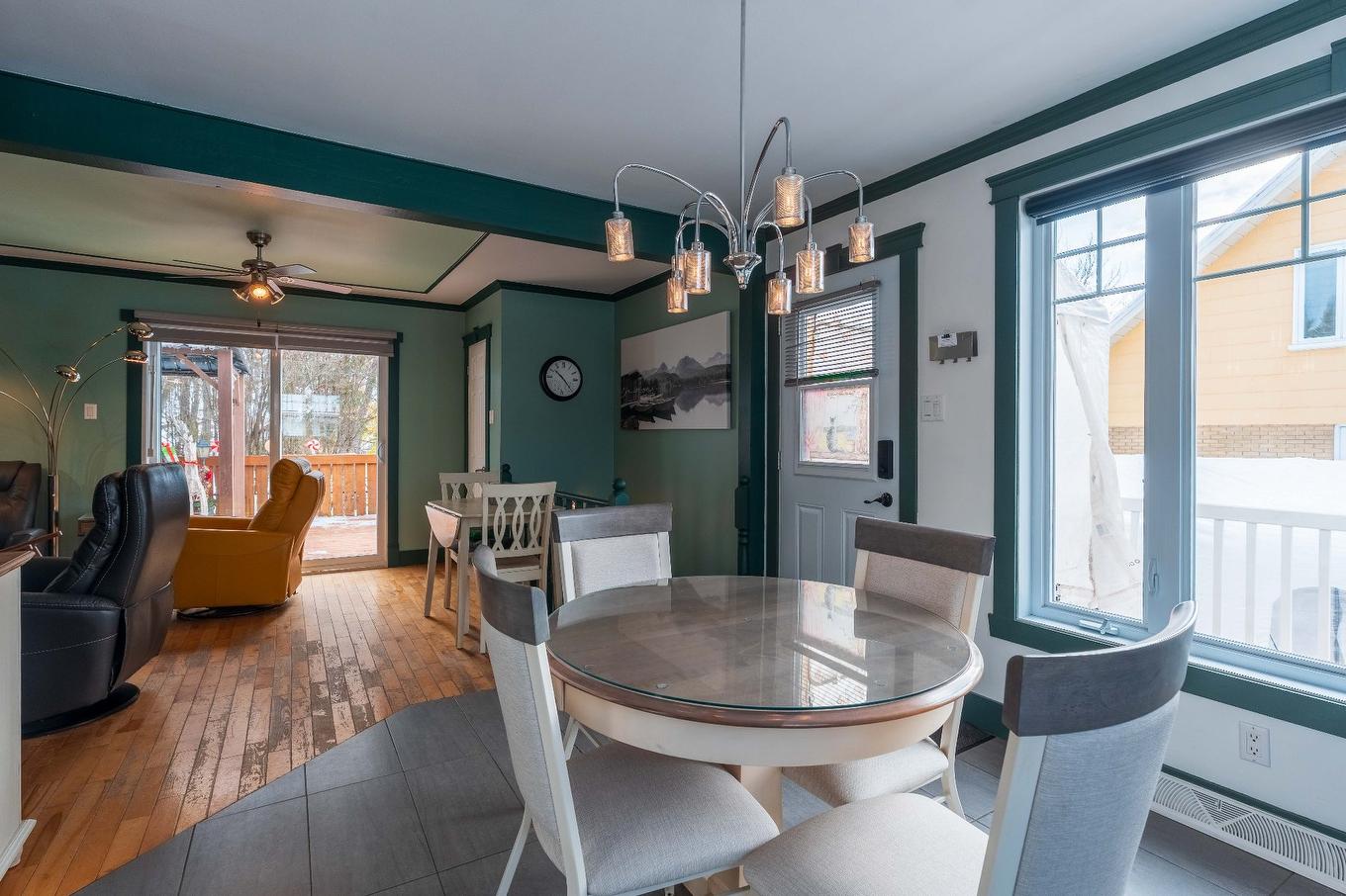 Vue d'ensemble - 73 Rue Mercier, Québec (Beauport), QC - Indoor Photo Showing Dining Room