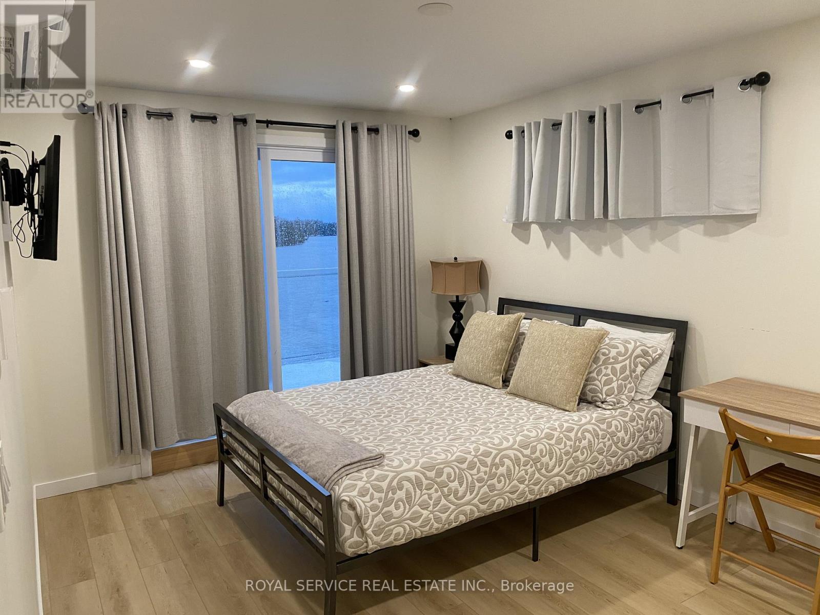 50 Cedar Shores Drive, Trent Hills, ON - Indoor Photo Showing Bedroom