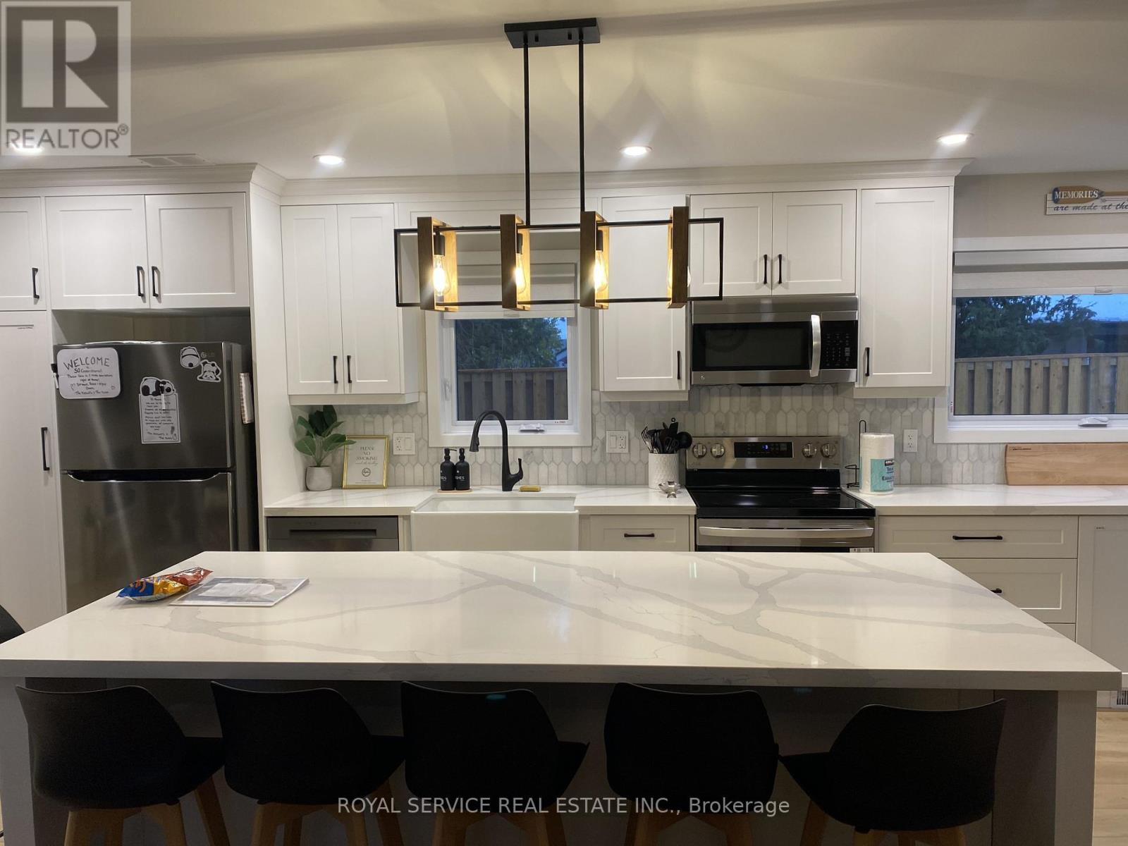 50 Cedar Shores Drive, Trent Hills, ON - Indoor Photo Showing Kitchen With Upgraded Kitchen