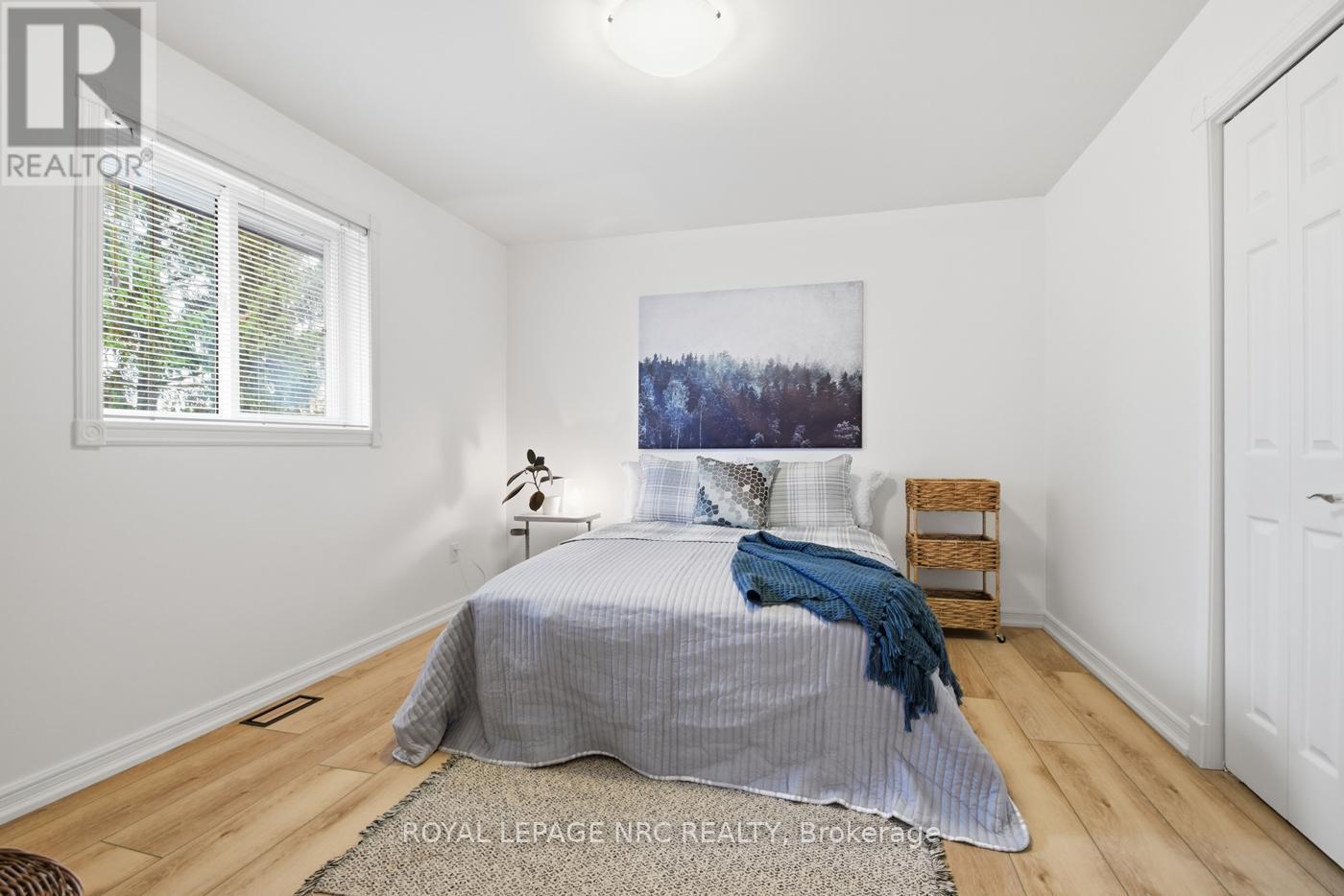 12 Fuller Crescent, Thorold (Confederation Heights), ON - Indoor Photo Showing Bedroom