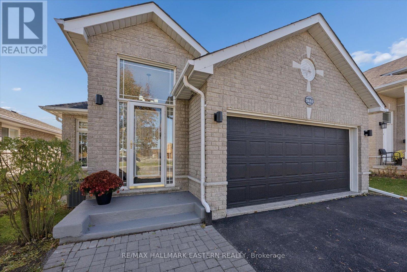 2431 Marsdale Drive, Peterborough (Ashburnham Ward 4), ON - Outdoor