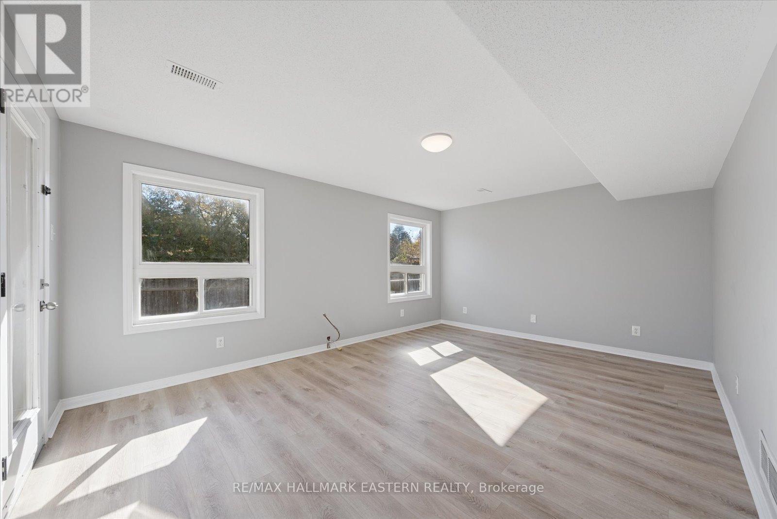 2431 Marsdale Drive, Peterborough (Ashburnham Ward 4), ON - Indoor Photo Showing Other Room