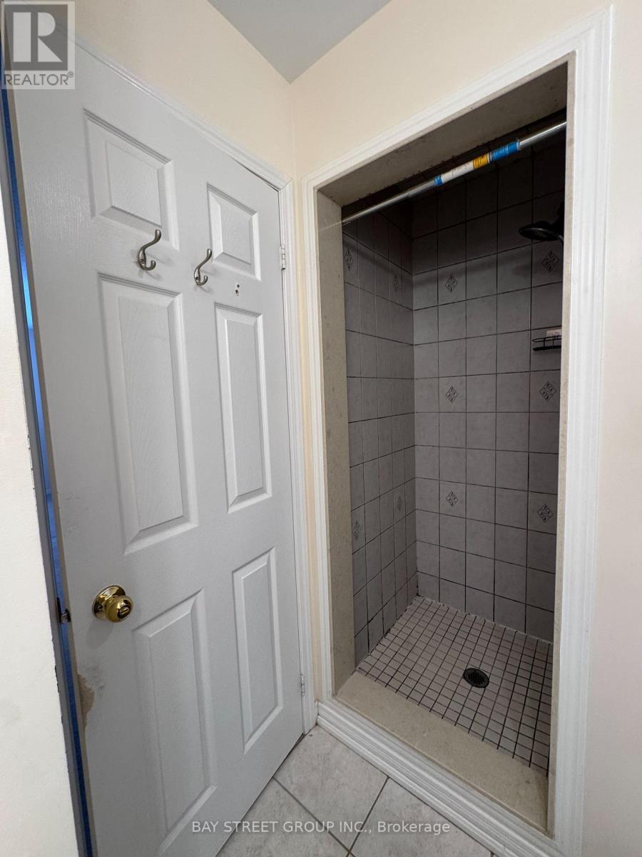 3196 Tim Dobbie Drive, Burlington, ON - Indoor