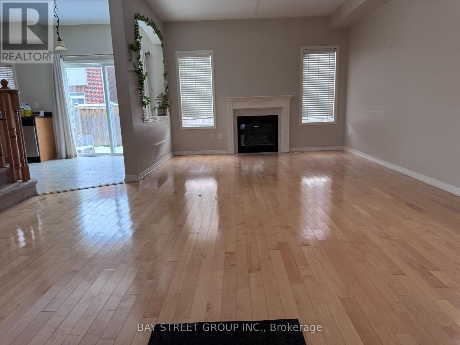 3196 Tim Dobbie Drive, Burlington, ON - Indoor Photo Showing Living Room With Fireplace